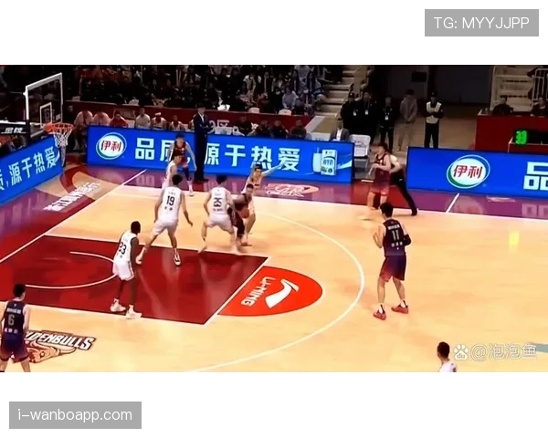 掩护犯规的常见误判,从实战角度解析判罚要点 掩护犯规的常见误判,从实战角度解析判罚要点